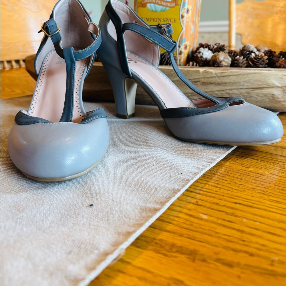 Chic Gray T-Strap Heels for Women